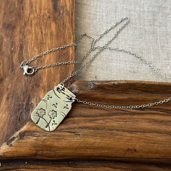 Stamped Silver-tone Metal Mason Jar with Dandelions Pendant Chain Necklace 9" - Picture 6 of 9